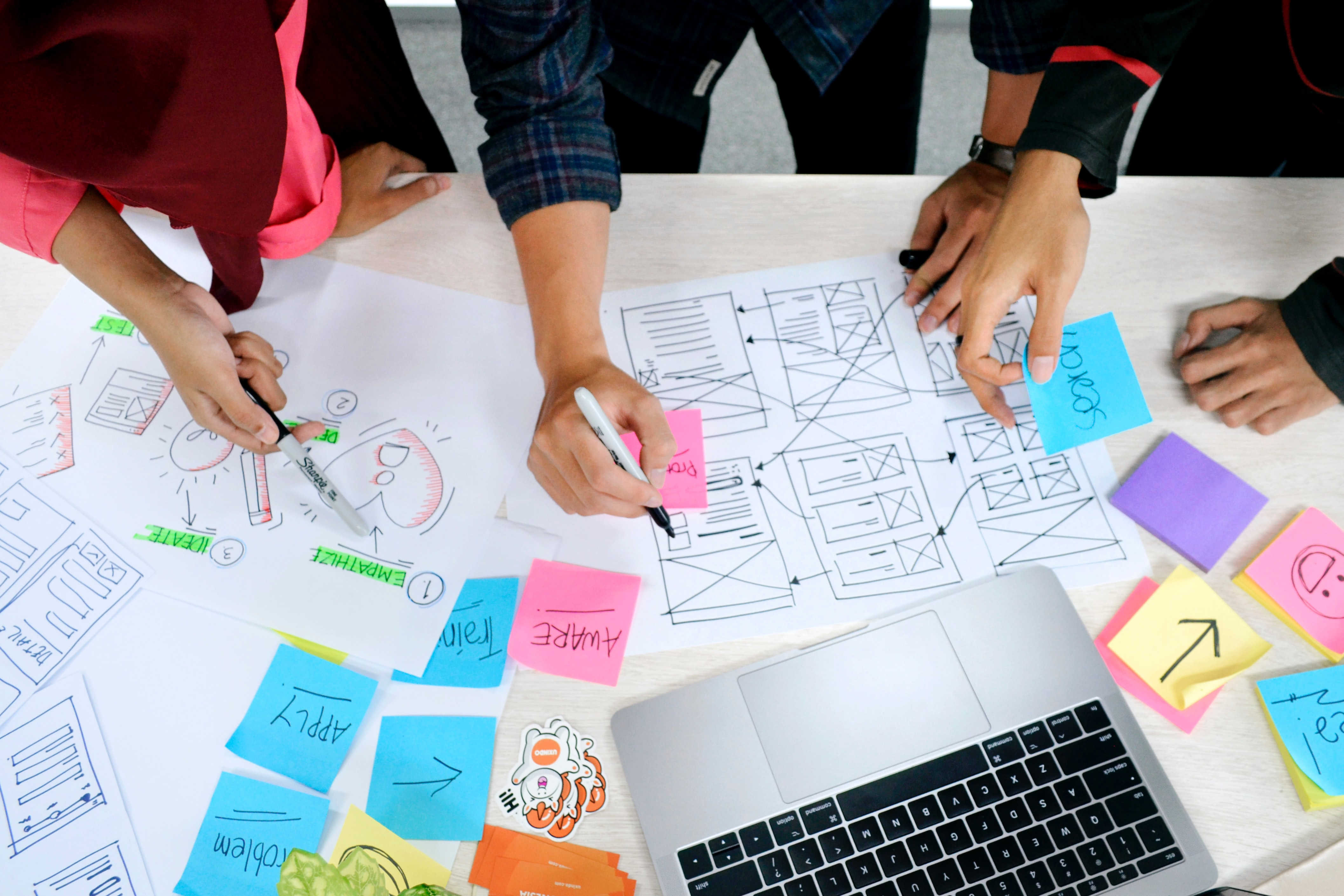 UX-web-design-interface-focused-on-user-experience