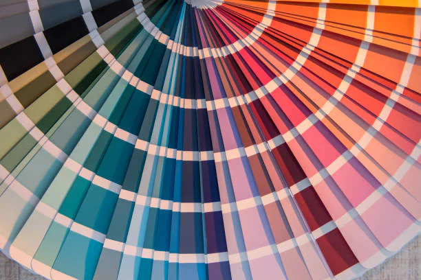 Color-palette-selection-and-visual-harmony-in-web-design.