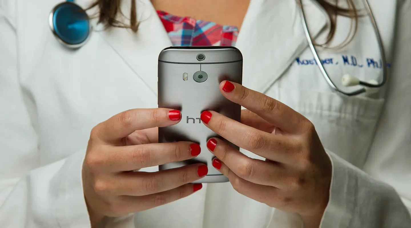 Pregnancy Tracking App Features Tracking-Baby's-Development-with-a-Pregnancy-Tracking-App