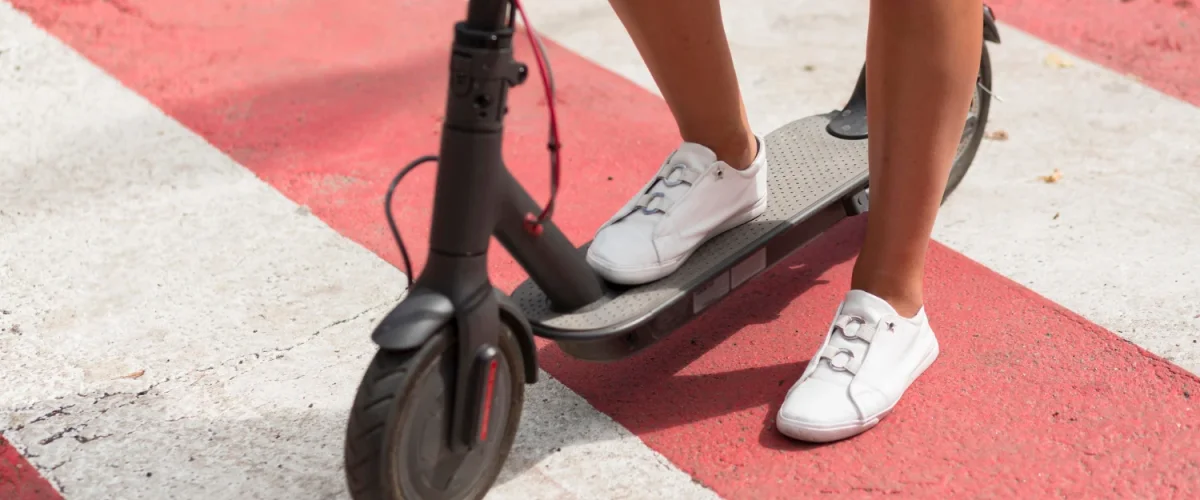 Scooter Uygulamaları: Şehri Keşfetme Zamanı